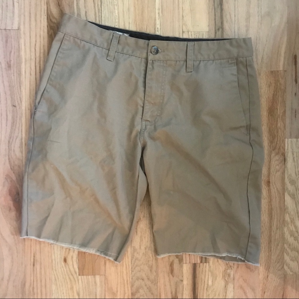 Volcom Cropped Chino Short 32